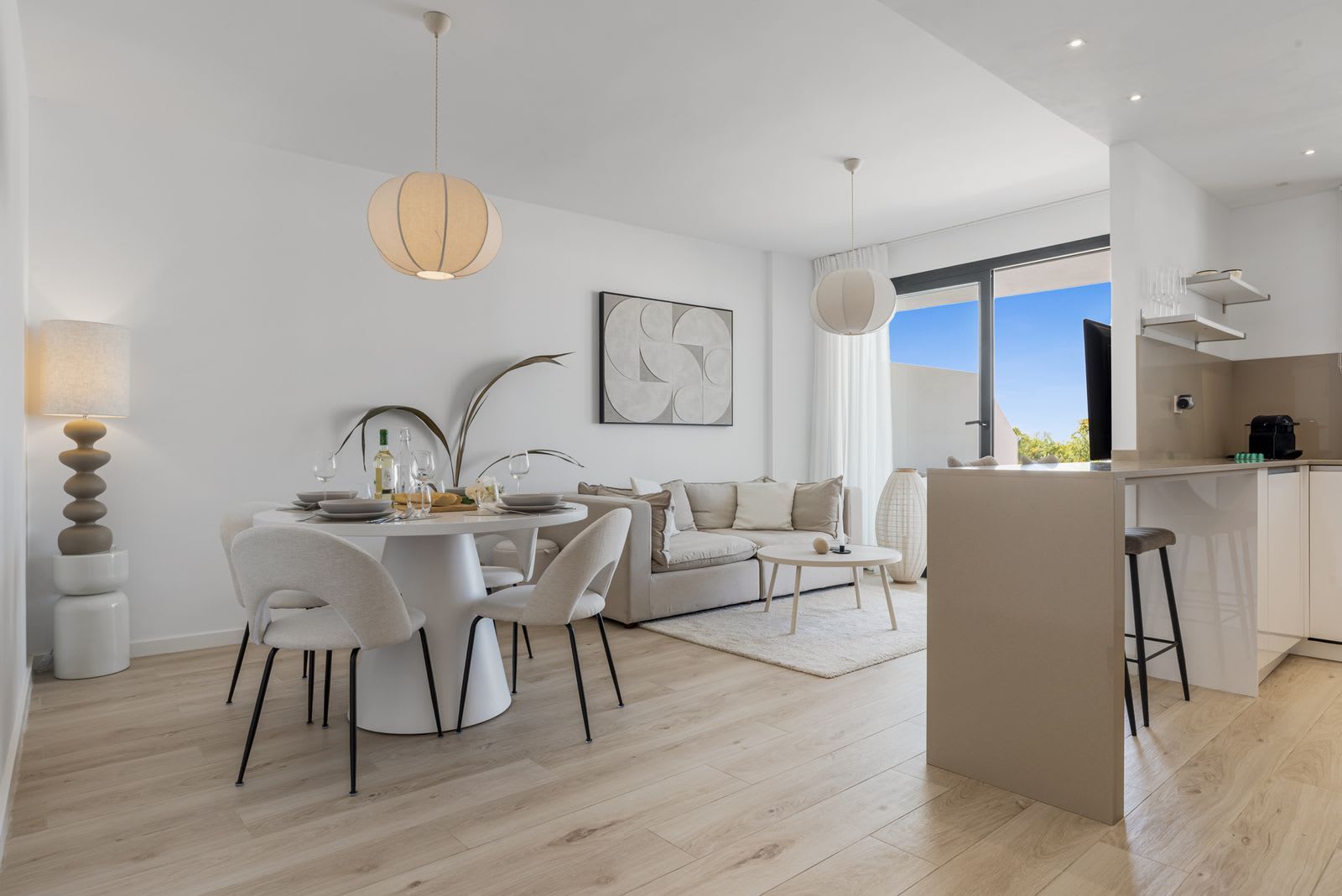 Leilighet til salgs i Estepona, Bilde 2