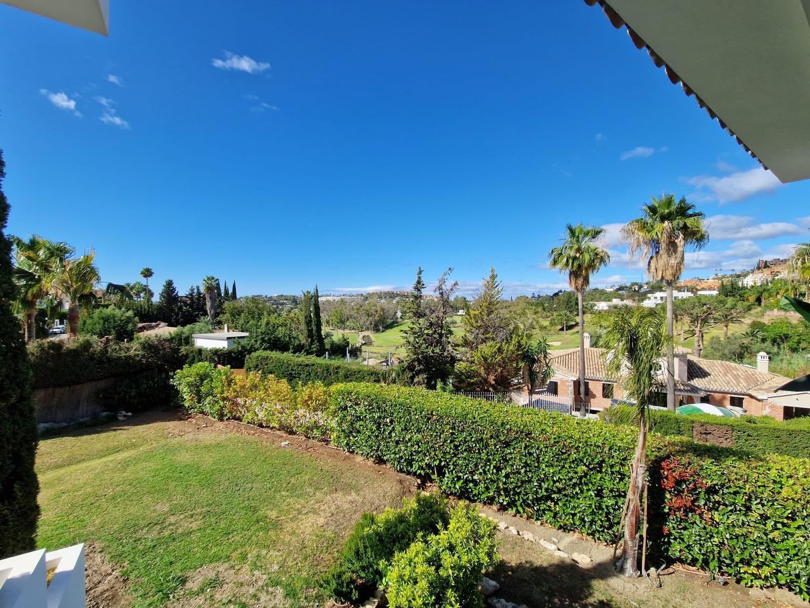 Villa til salgs i Nueva Andalucía, Marbella, Bilde 3