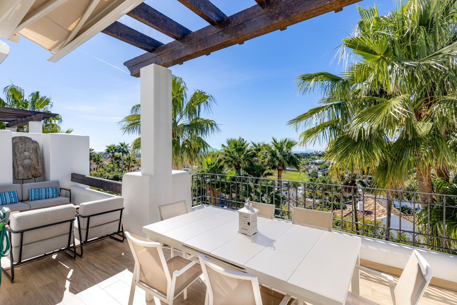 Duplex-penthouse til salgs i Benahavís, Bilde 2
