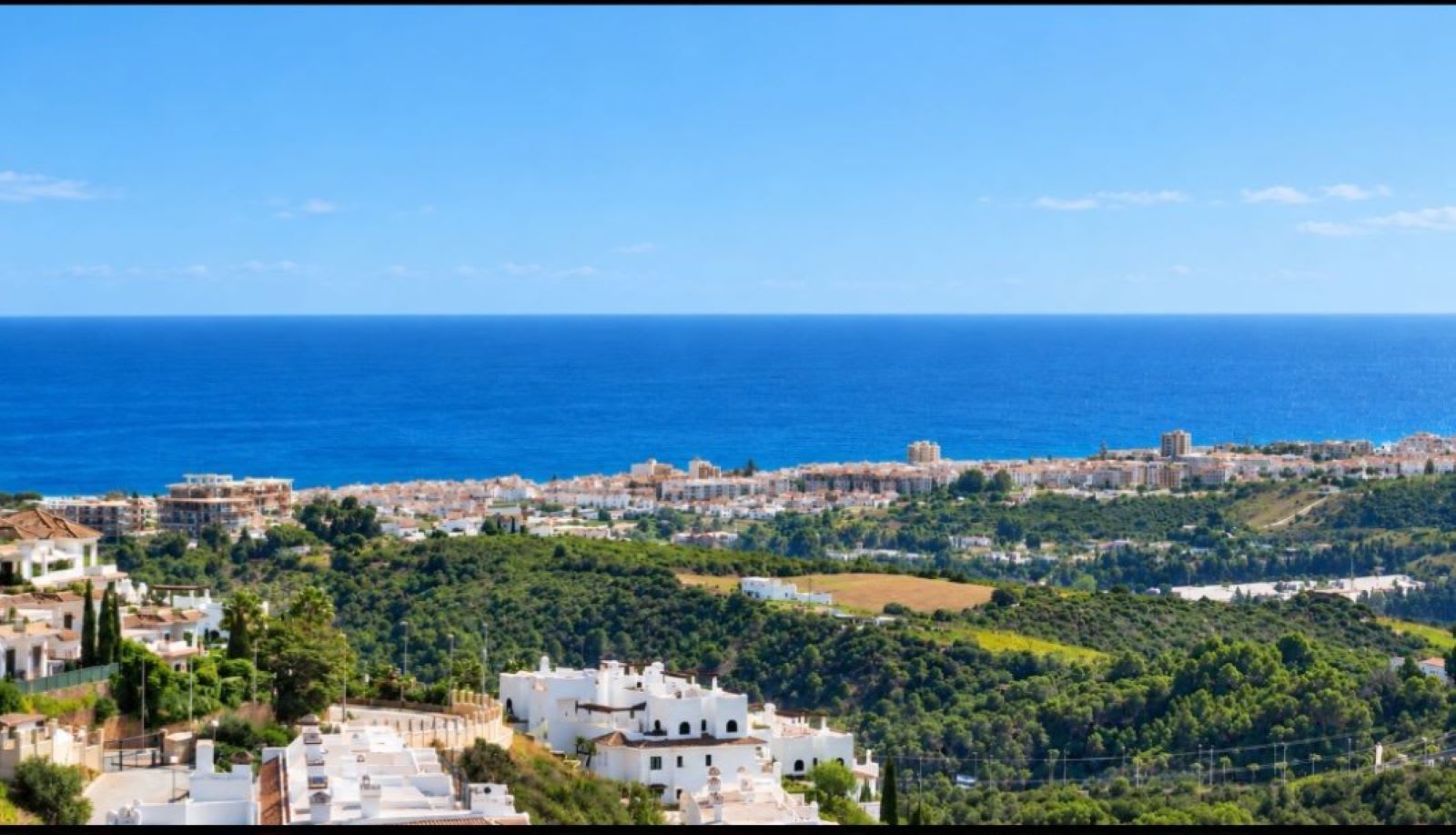 Takvåning i två plan till salu i Casares Playa, Foto 3