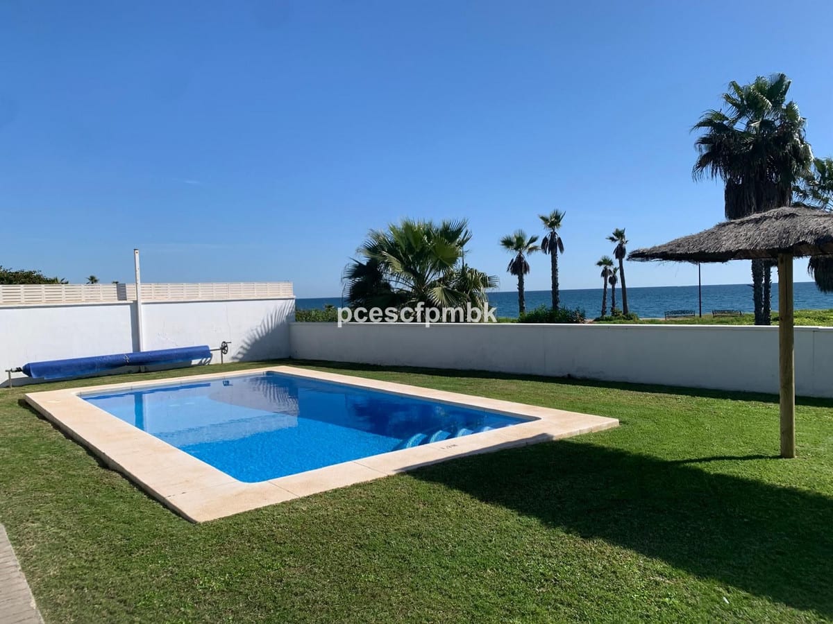 Villa til salgs i Estepona, Bilde 3