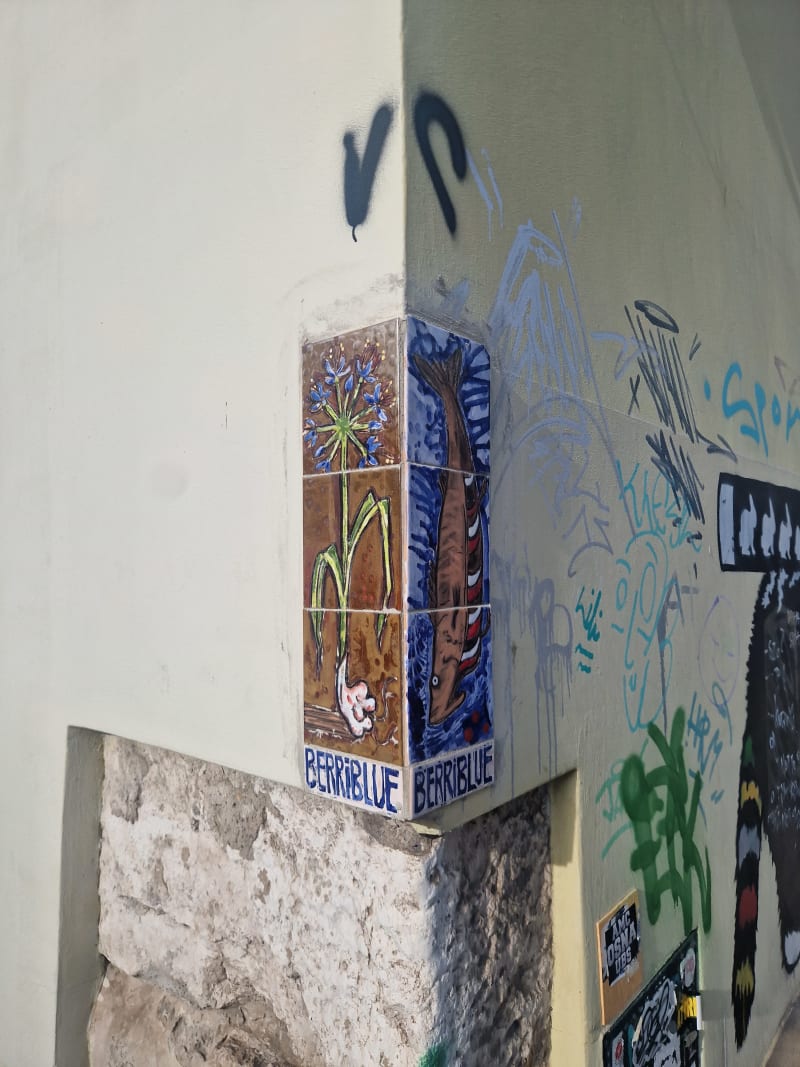 Krakow Corner Small