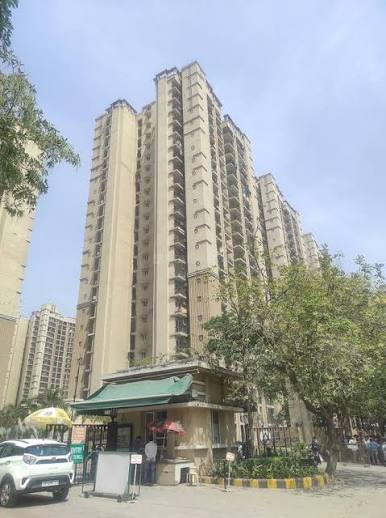 3 BHK Apartment in ATS Society - Image 1