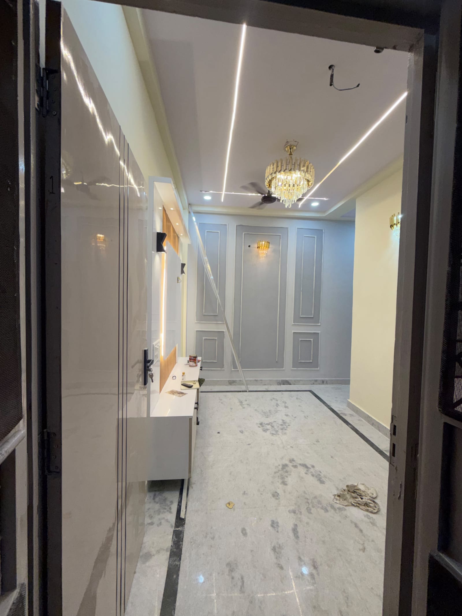 1 BHK Flat in Vaishali Sector 2A (1st floor) - Image 1