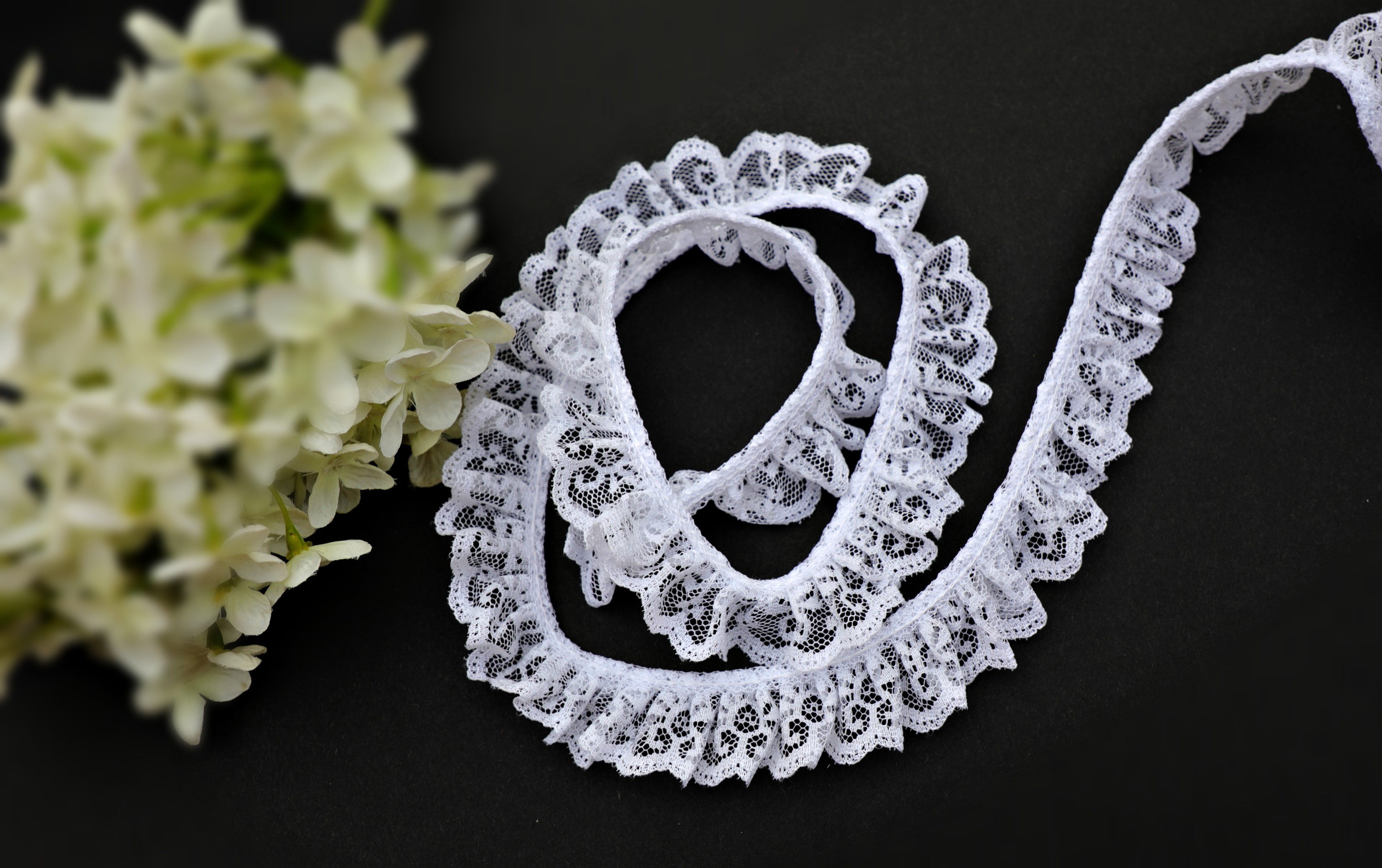 1" White Gathered Ruffled Raschel Lace Trim Lot Wholesale Notions DIY
