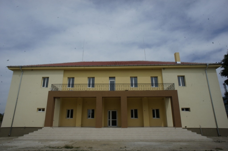 Ремонт на читалище