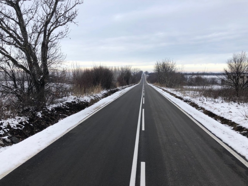 Реконструкция на Общински Път Обнова – Каменец