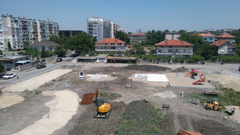 Открита детска и спортна площадка - Снимка 16