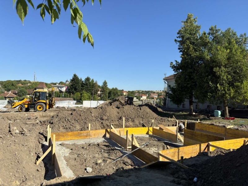 Изграждане на общински пазар - Снимка 18