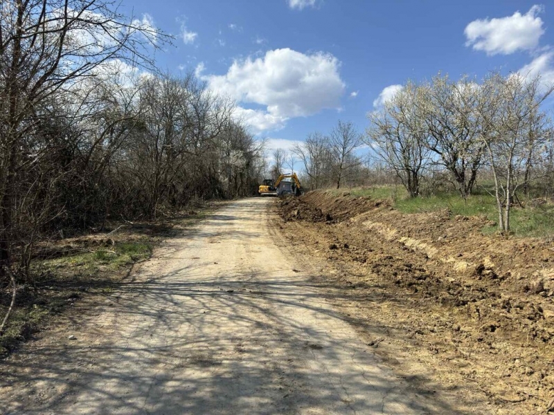 Реконструкция на общински пътища - Снимка 19