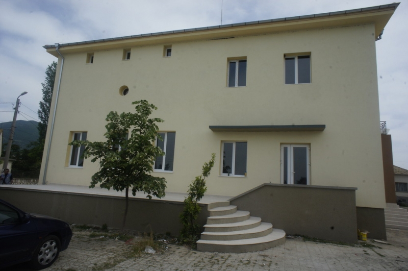 Ремонт на читалище - Снимка 2