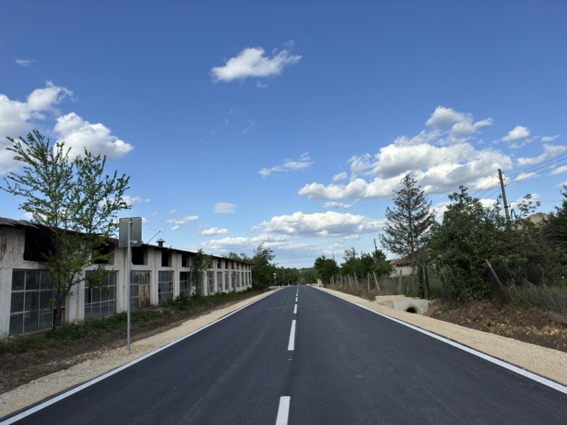 Реконструкция на общински път PVN3090 - Снимка 2