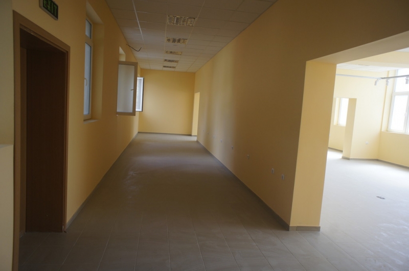 Посетителски център - Снимка 2