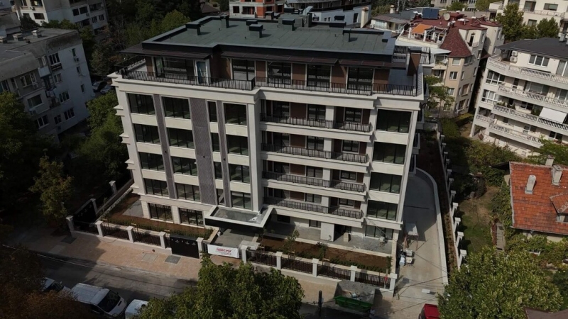 Многофамилна жилищна сграда - Снимка 2