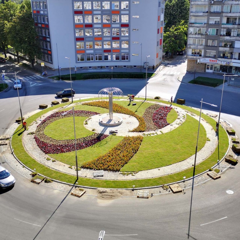 Благоустрояване на жилищна територия - Снимка 3