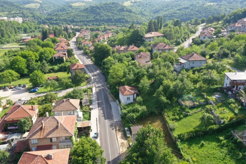 Реконструкция на участък от общински път GAB2275 - Снимка 3