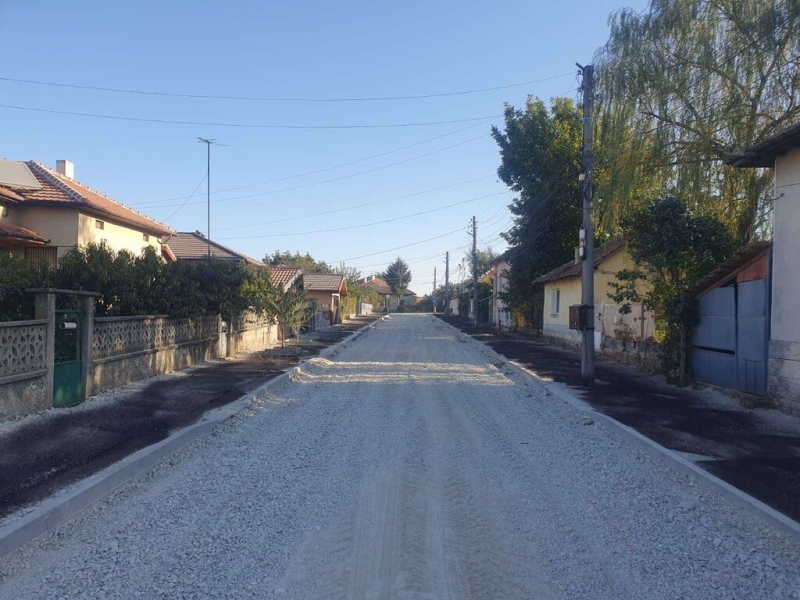 Реконструкция на 3 броя улици - Снимка 4