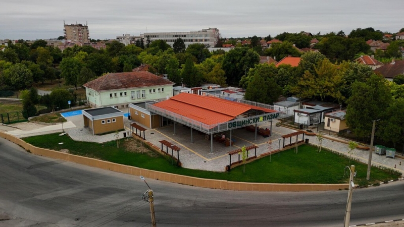 Изграждане на общински пазар - Снимка 4