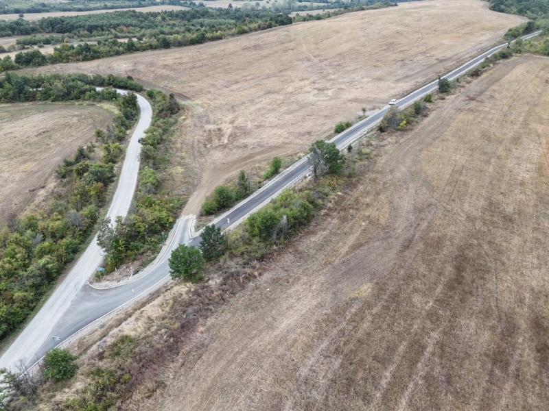 Реконструкция на общински пътища - Снимка 4