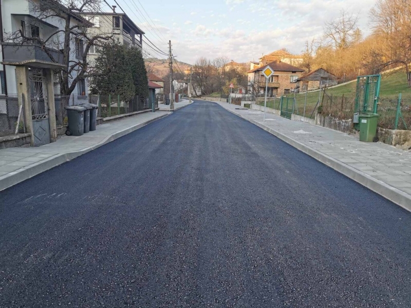 Реконструкция на участък от общински път GAB2275 - Снимка 5