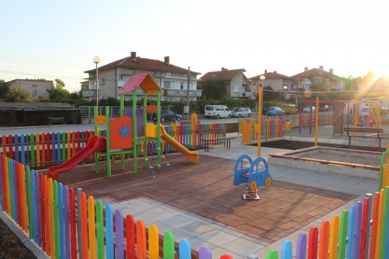 Открита детска и спортна площадка - Снимка 7