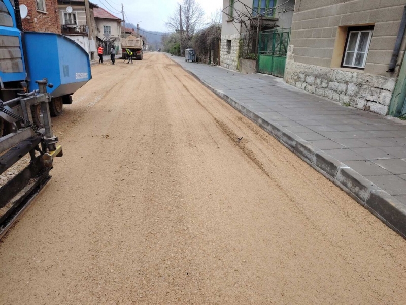 Реконструкция на участък от общински път VID1004 - Снимка 7