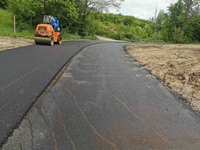 Реконструкция на участък от общински път GAB2270 - Снимка 8