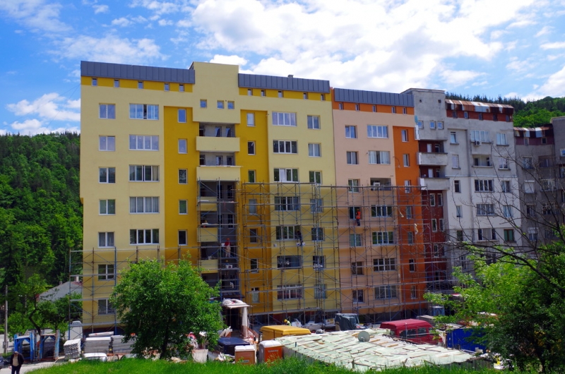 Изпълнение на Инженеринг - ул. Смърч № 21-31 - Снимка 8