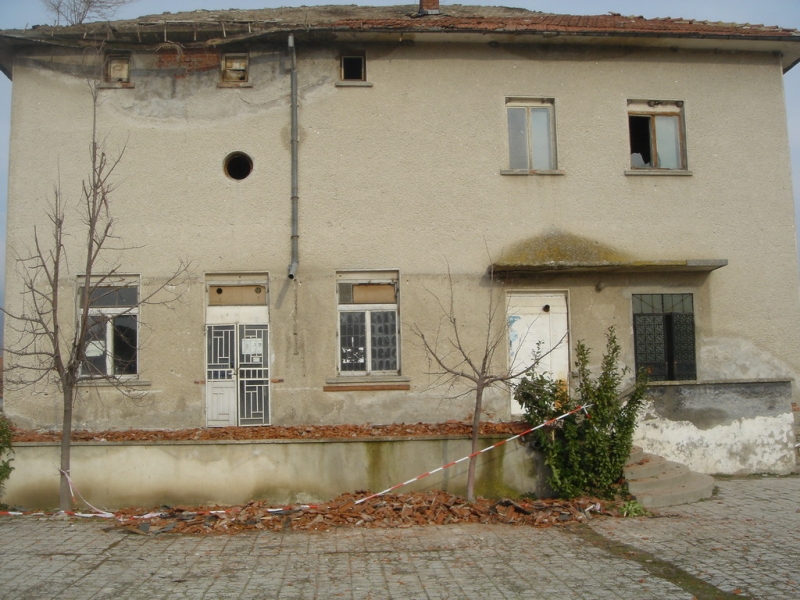 Ремонт на читалище - Снимка 8