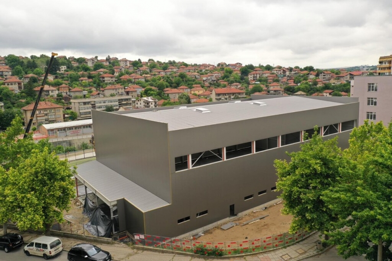 Многофункционална спортна зала - Снимка 8