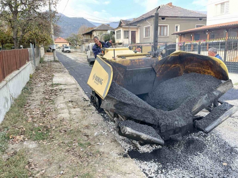 Реконструкция на уличен водопровод и улична мрежа - Снимка 9