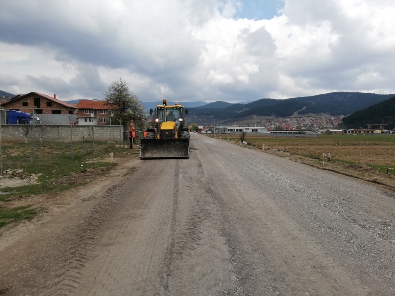 Реконструкция на участъци от общински пътища - Снимка 9