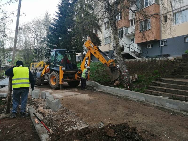 Реконструкция на улици и тротоари - Снимка 10