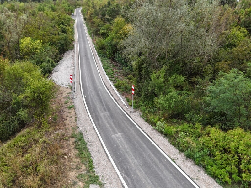 Реконструкция на общински пътища - Снимка 10