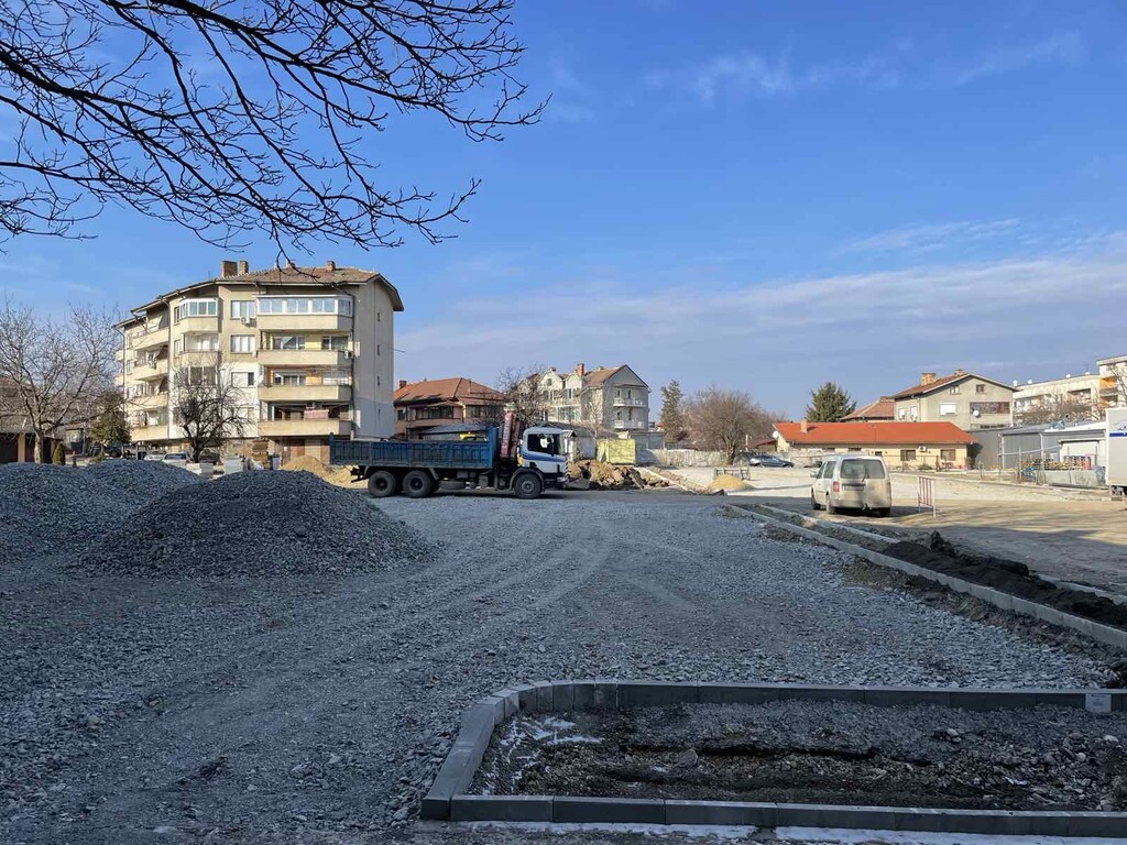 Изграждане на обществен паркинг със 114 паркоместа - Снимка 4