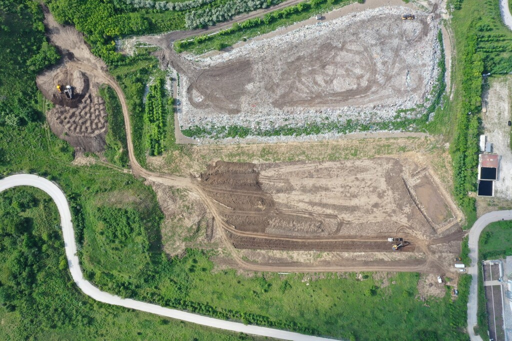 Изграждане на клетка 2 на депо за битови отпадъци - Снимка 11