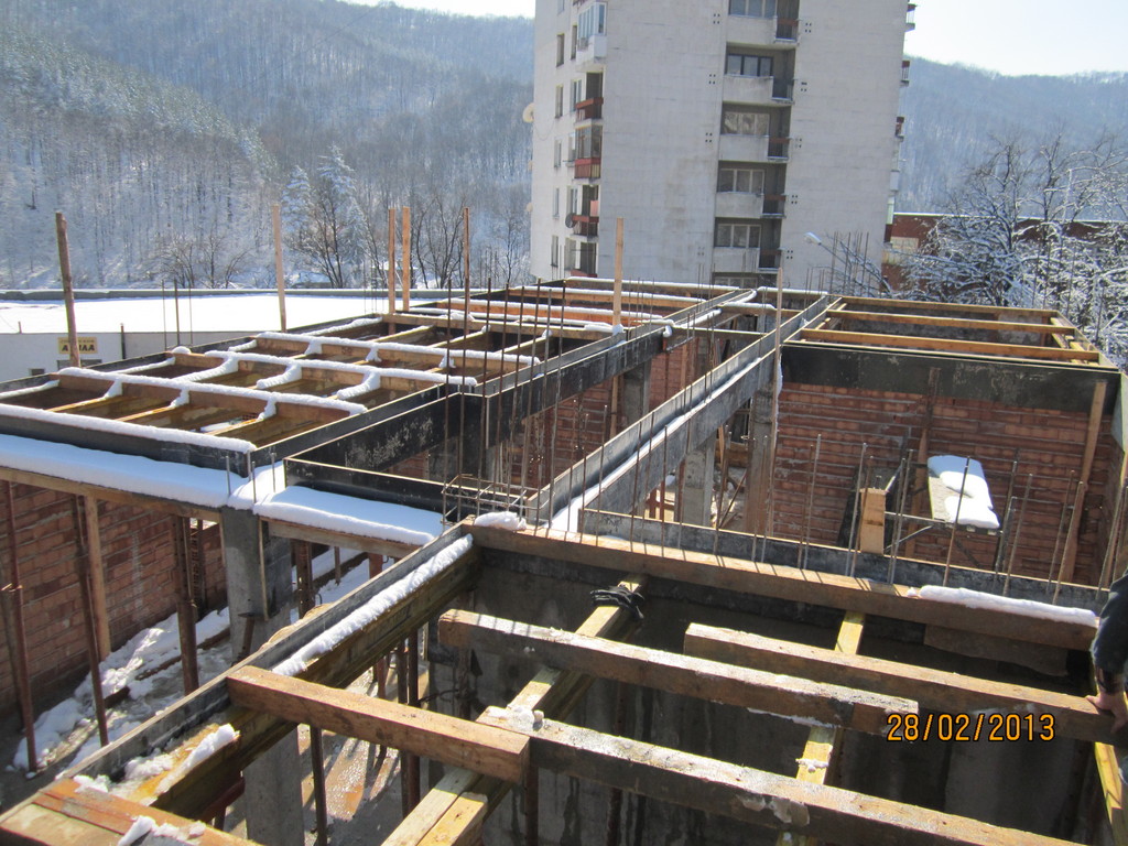 Изграждане на център за настаняване от семеен тип кв. Борово - Снимка 20