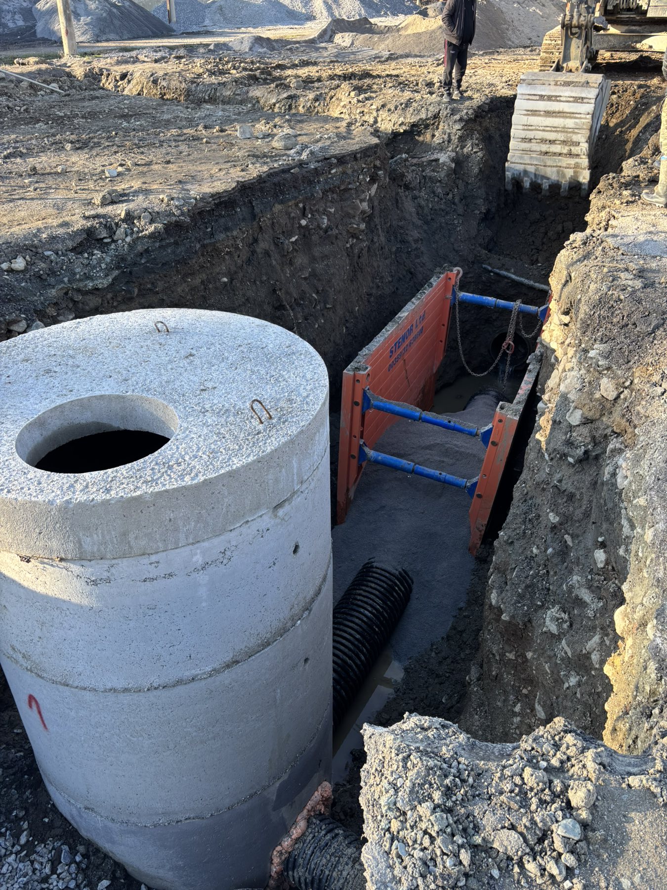 Изграждане на Главен канализационен колектор - Снимка 15