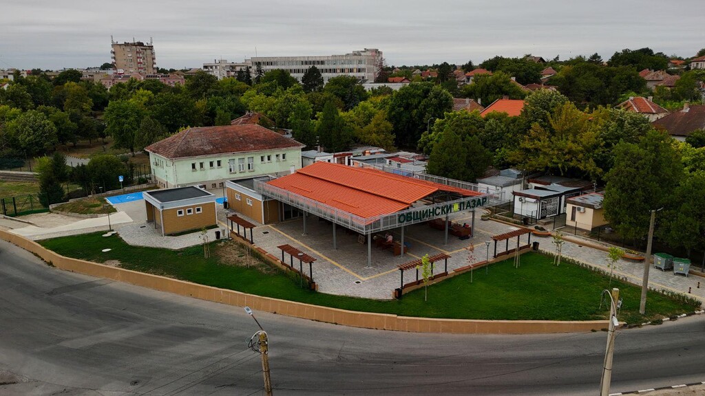 Изграждане на общински пазар - Снимка 4
