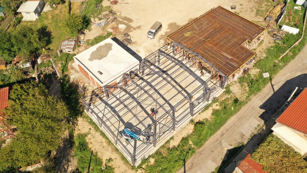 Изграждане на Спортен комплекс - Снимка 19