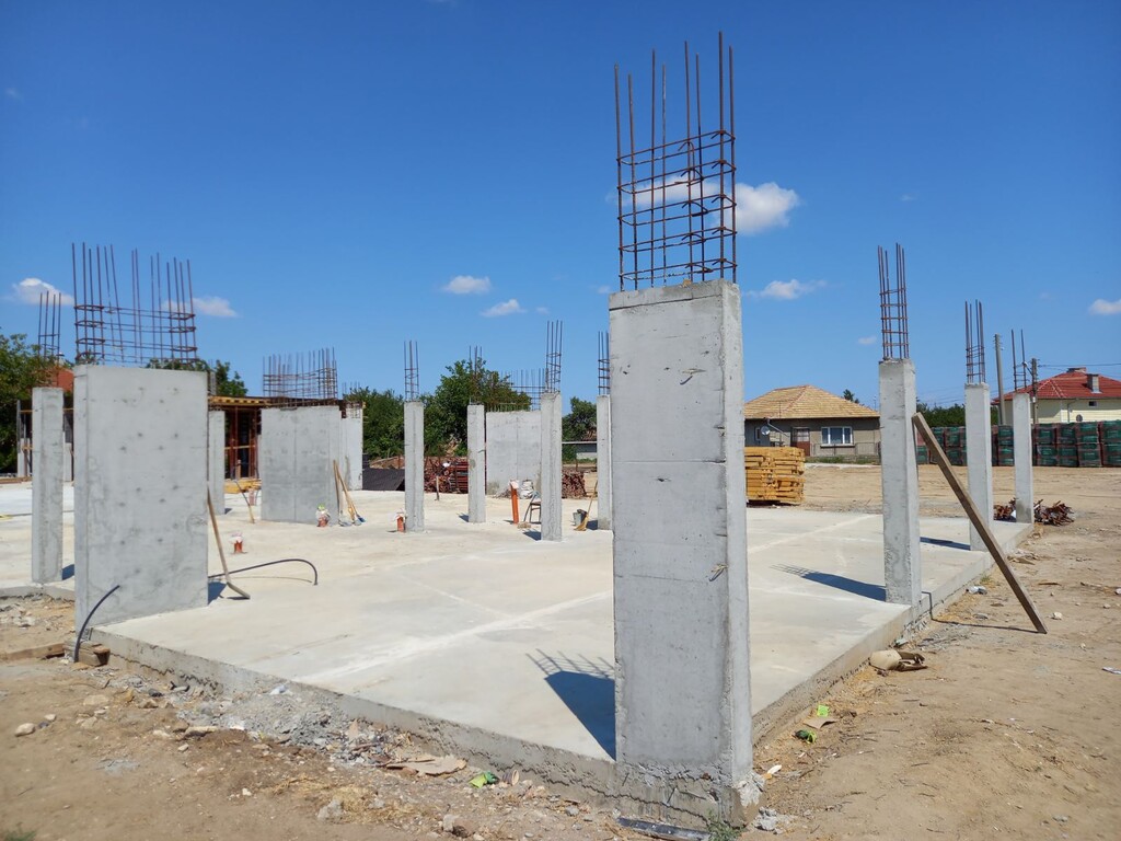 Изграждане на Спортен комплекс - Снимка 23