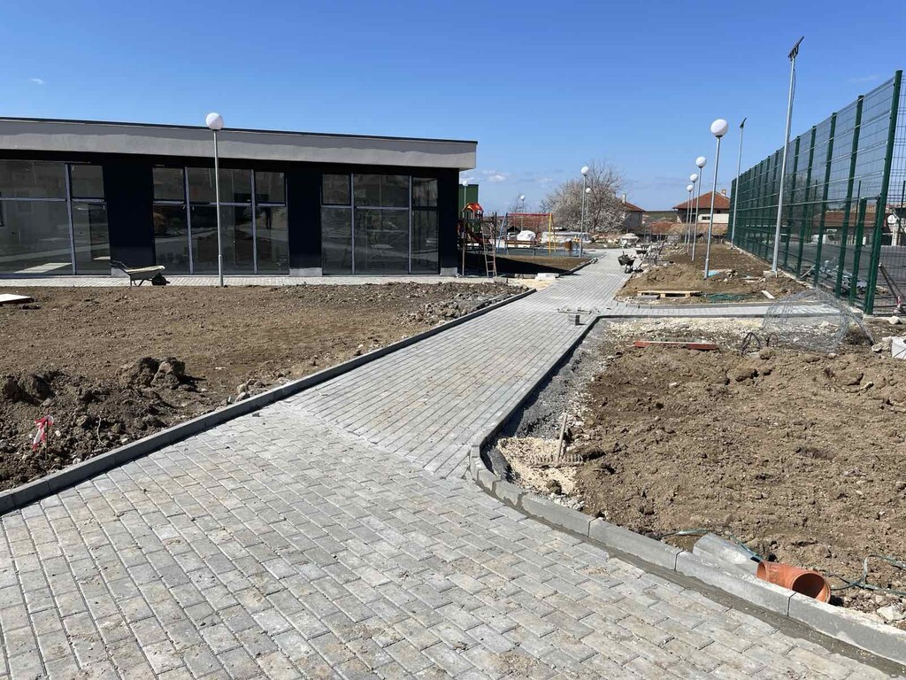 Изграждане на Спортен комплекс - Снимка 15