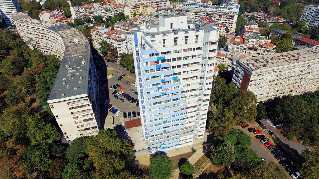 Изпълнение на Инженеринг - ж.к. „Лазур“ бл. 2 - Снимка 3