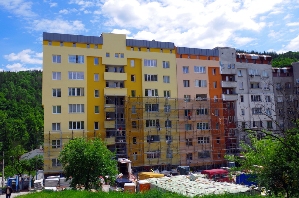 Изпълнение на Инженеринг - ул. Смърч № 21-31 - Снимка 8