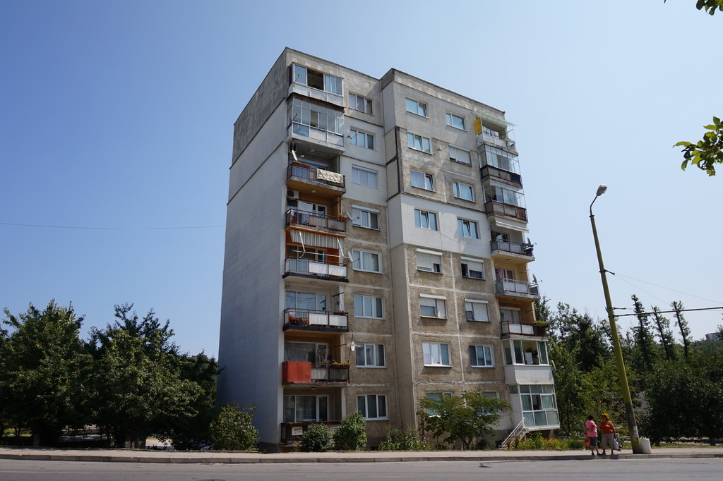 Изпълнение на Инженеринг - ул. Свищовска 70,72,74 - Снимка 15