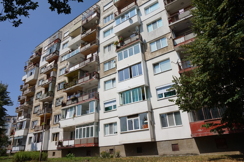 Изпълнение на Инженеринг - ул. Свищовска 70,72,74 - Снимка 17