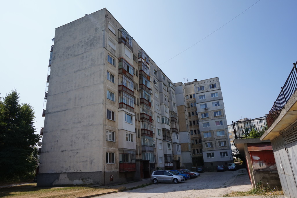 Изпълнение на Инженеринг - ул. Свищовска 70,72,74 - Снимка 13