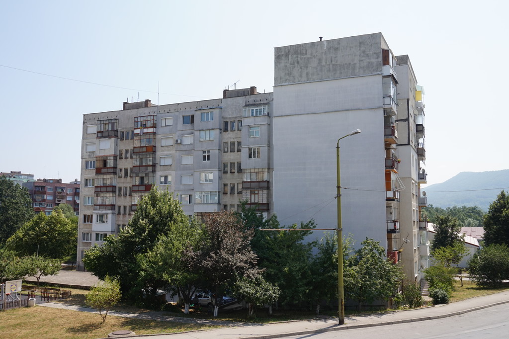 Изпълнение на Инженеринг - ул. Свищовска 70,72,74 - Снимка 14