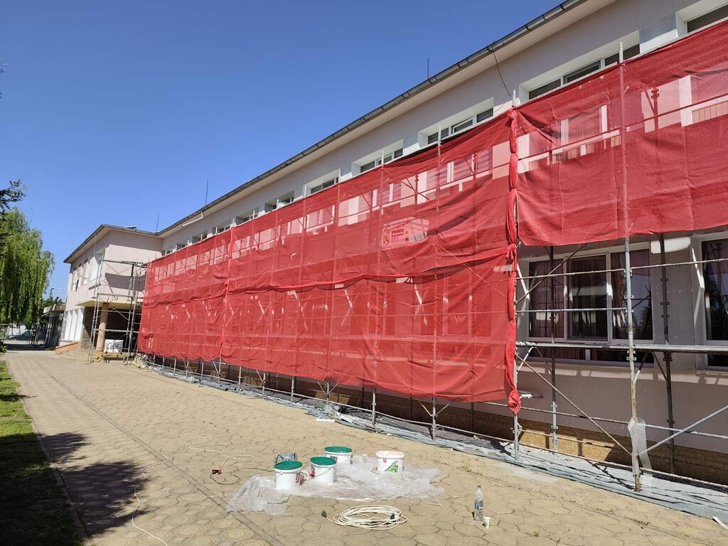 Внедряване на ЕСП и ВЕИ в ОУ "Максим Горки" - Снимка 7