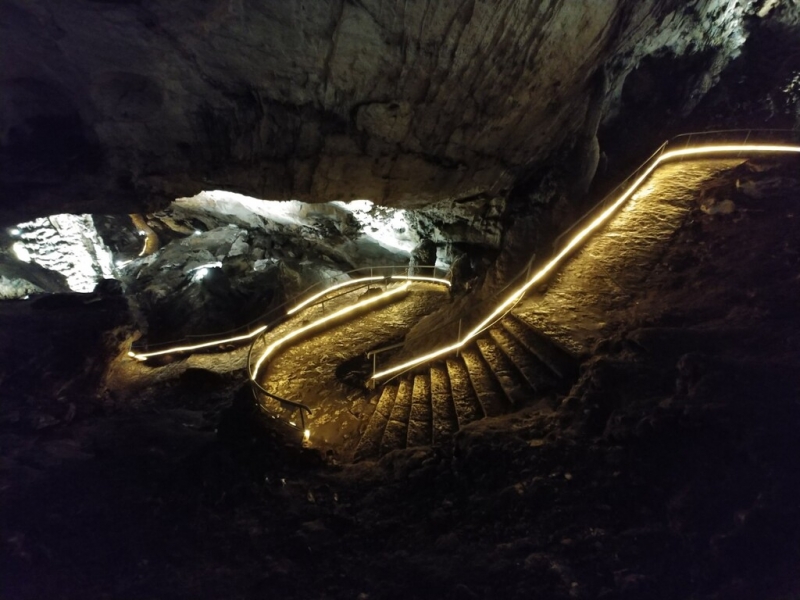 Пещера  "Магурата" - Снимка 4